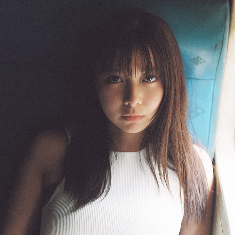 上白石萌歌写真集『charm charm』発売日が6月4日に決定！刊行